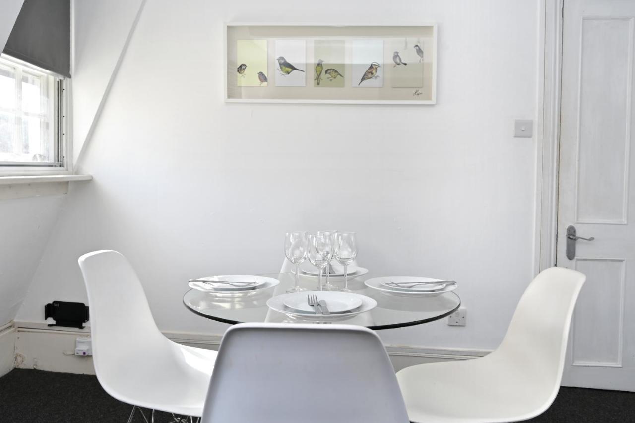 Soho, Piccadilly & Chinatown - Two Bedroom & Two Double Beds Apartment London Kültér fotó
