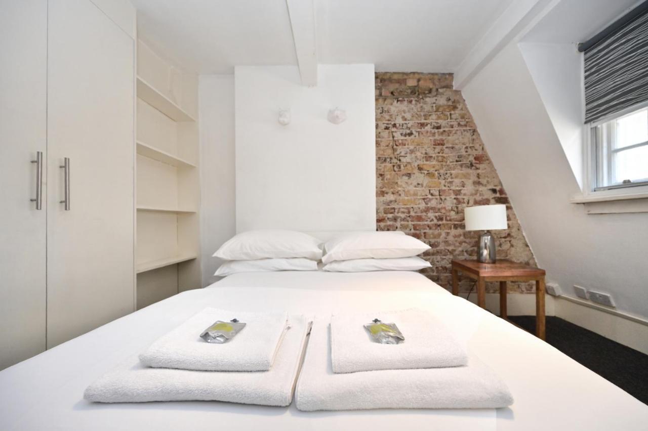 Soho, Piccadilly & Chinatown - Two Bedroom & Two Double Beds Apartment London Kültér fotó