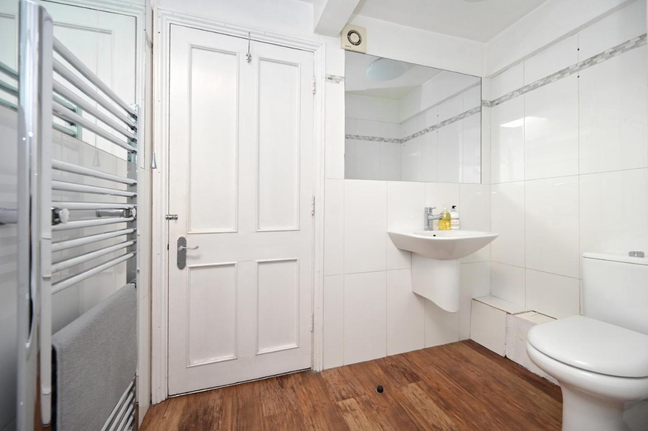 Soho, Piccadilly & Chinatown - Two Bedroom & Two Double Beds Apartment London Kültér fotó